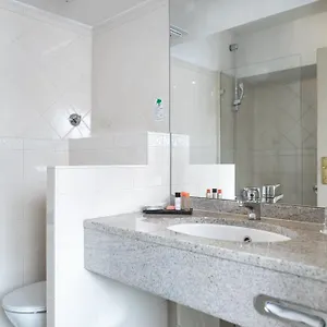 https://golden-tulip-hotel-olymp.com-bavaria.com